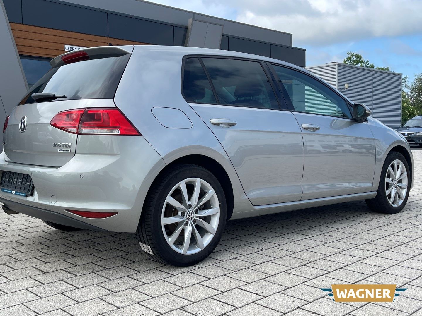 Fahrzeugabbildung Volkswagen Golf VII Highline BMT Klimaautomatik Bi-Xenon