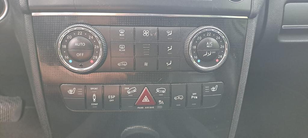 Mercedes-Benz ML 300