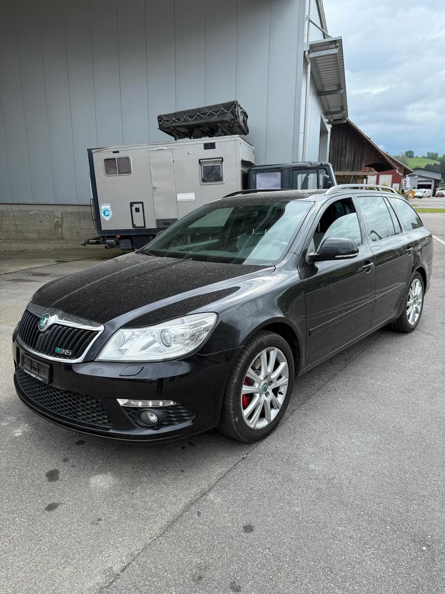 Skoda Octavia Combi RS