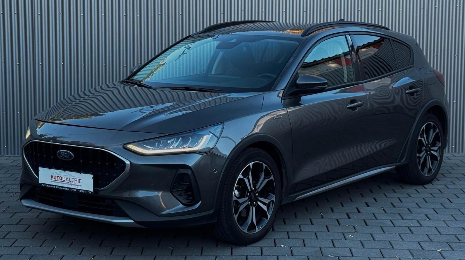Ford Focus Lim. Active Vignale ACC SHZ LED