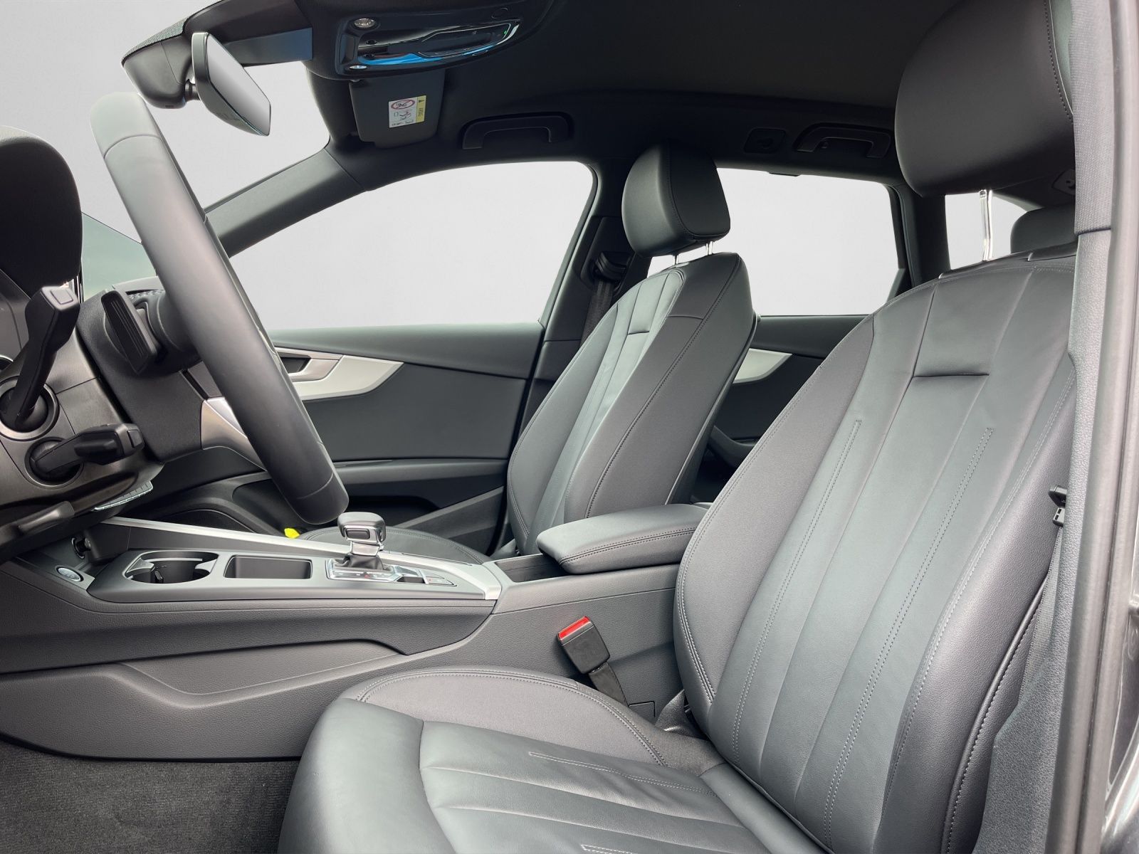 Audi A4 - Bild 13