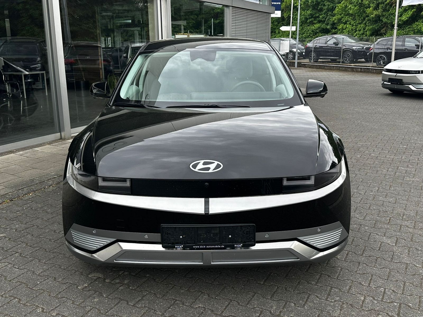 Fahrzeugabbildung Hyundai Ioniq 5 Techniq WERKSGAR NAVI+LED+SHZ+KAMERA+WP+