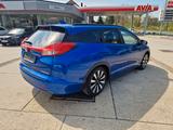 Honda Civic 1.8 Elegance Tourer *AHK, RFK, SHZ* im Auf - blaue Honda Civic