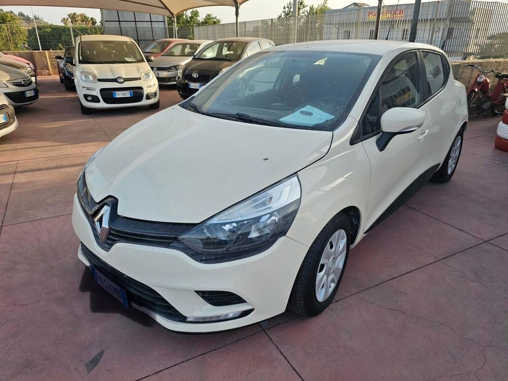 Image of Renault Clio