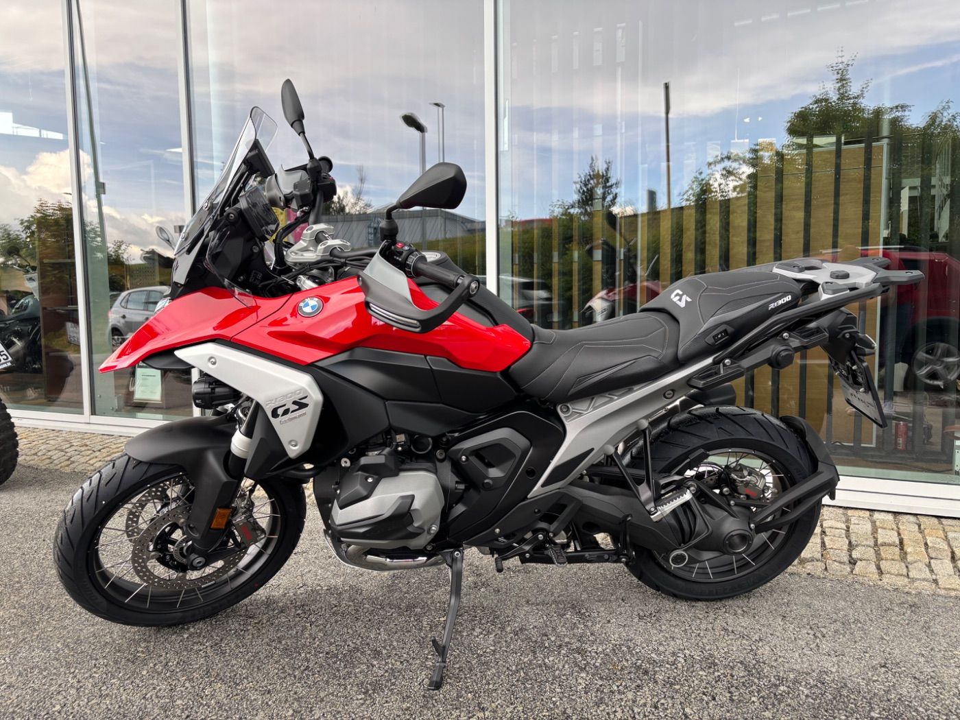 Fahrzeugabbildung BMW R 1300 GS 4 Pakete ASA