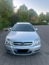 Opel Vectra Kombi - Opel Vectra aus 2004: Kombi