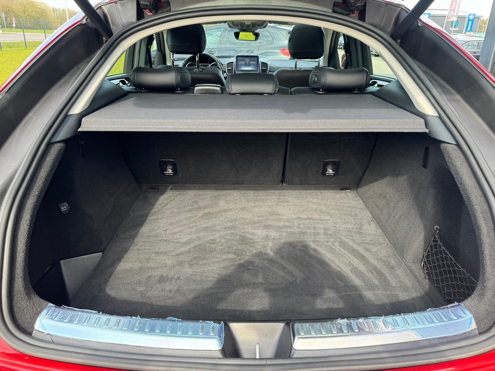 Mercedes-Benz GLE 350 d Coupé 4Matic*AMG-LINE*LED*DISTR*PANO*