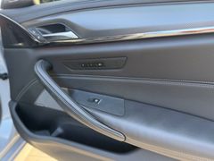 BMW M5/COMPETI/SITZ.BELÜF/BMW GAR/DRIVERS PACKAGE BMW M5/COMPETI/SITZ.BELÜF/BMW GAR/DRIVERS PACKAGE