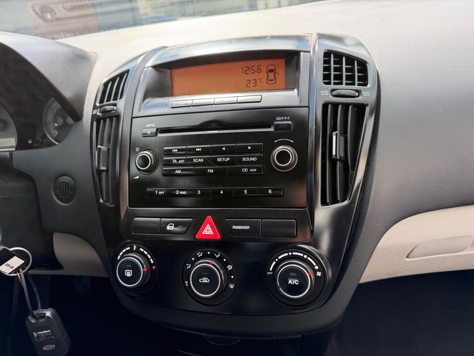 Kia ANDERE Ceed LX*2HA*