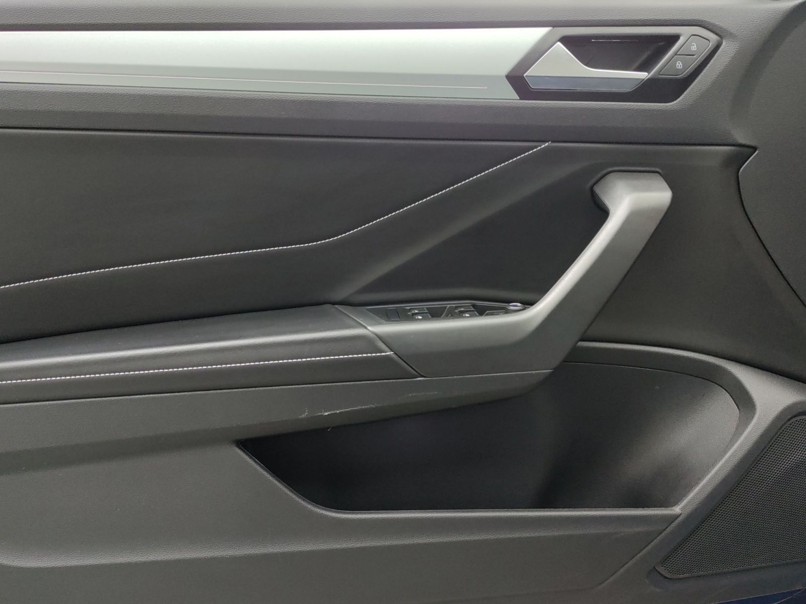Volkswagen T-Roc - Bild 9