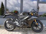 Yamaha YZF-R 125 - Mod. 2026 - schwarz + 70th auf Lager - Offers