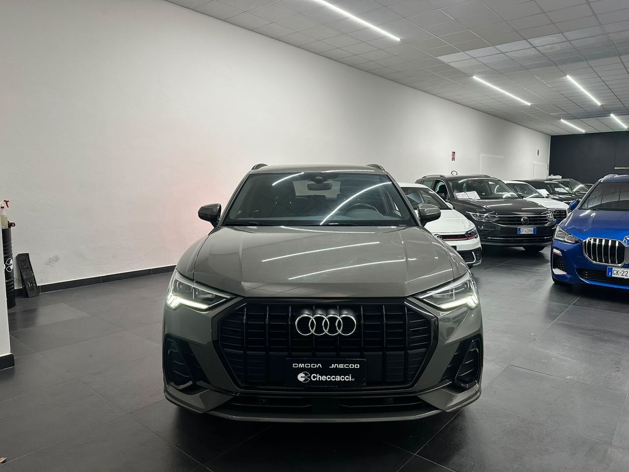 Audi Q3 35 TDI S tronic line edition imagem 3