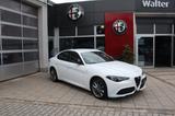 Alfa Romeo Giulia Ti Q4 - Alfa Romeo Giulia Ti mit Benzin-Antrieb