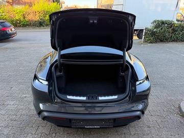 صورة مصغرة 19 لـ 2020 Porsche TAYCAN