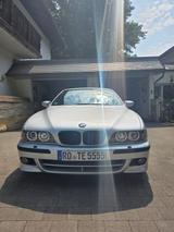 BMW 535i A  Sammlerzustand Kein Rost - silberne BMW 535