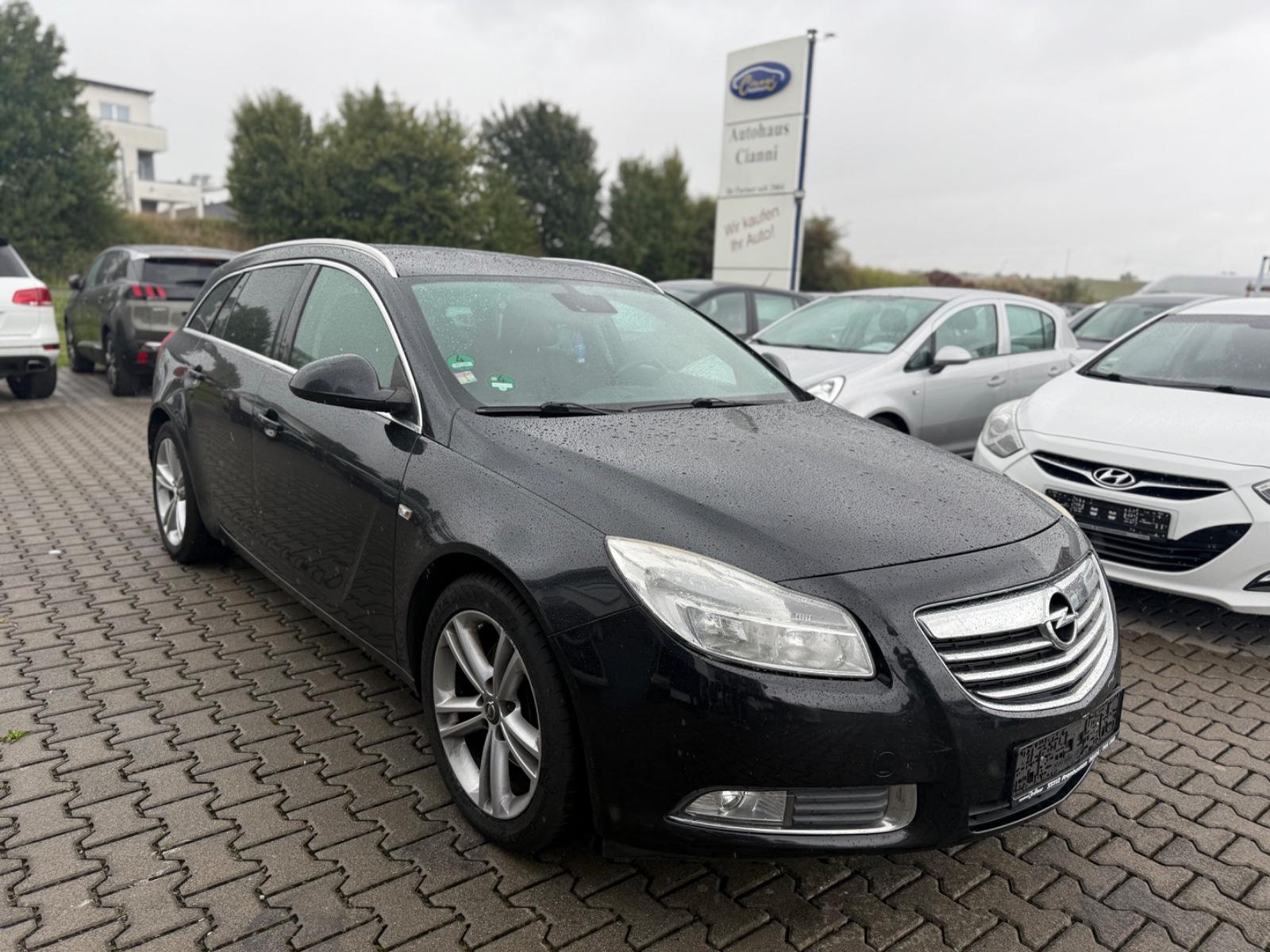 Opel Insignia A Sports Tourer Sport**