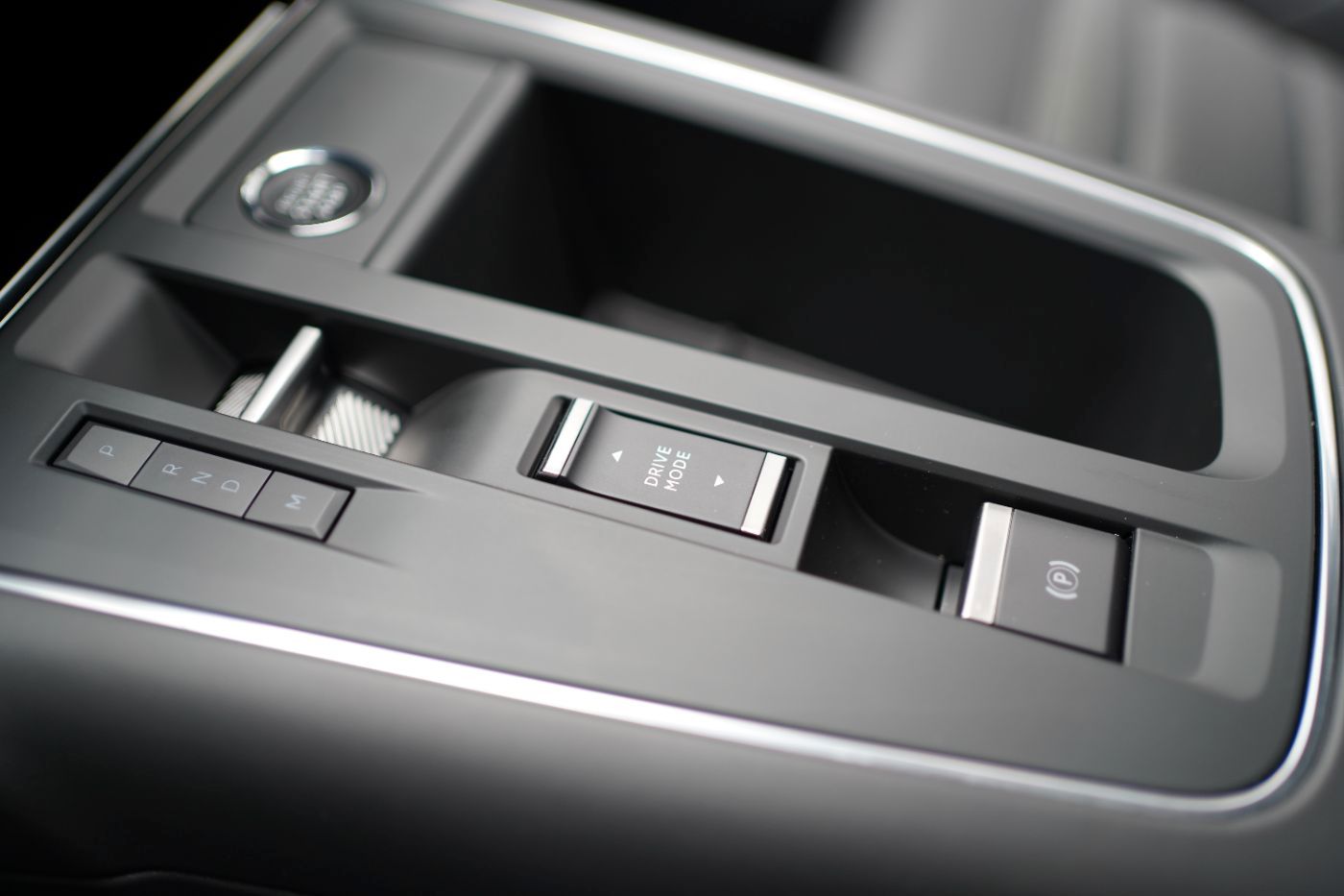 Fahrzeugabbildung Citroën C5 Aircross Hybrid 145 Max e-DCS6 Automatik Navi