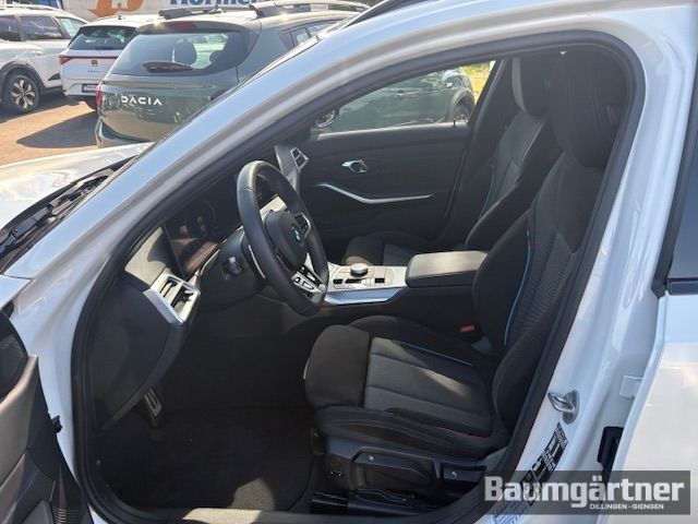 Fahrzeugabbildung BMW 330 i xDrive M-Sport Touring Kamera/ACC/Sitzh.