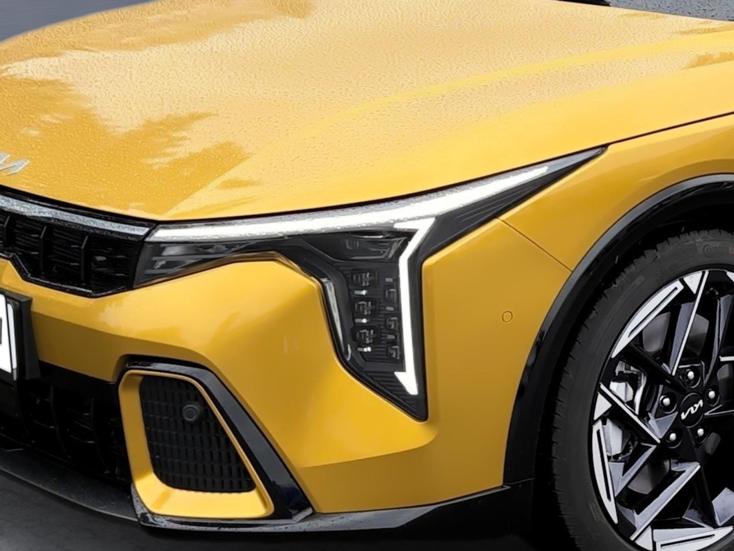 Fahrzeugabbildung Kia K4 1.6 T-GDI 132 kW GT-Line HUD El. Panodach Nav