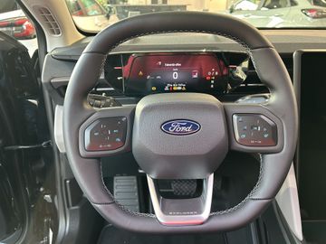 Ford Explorer Select RWD