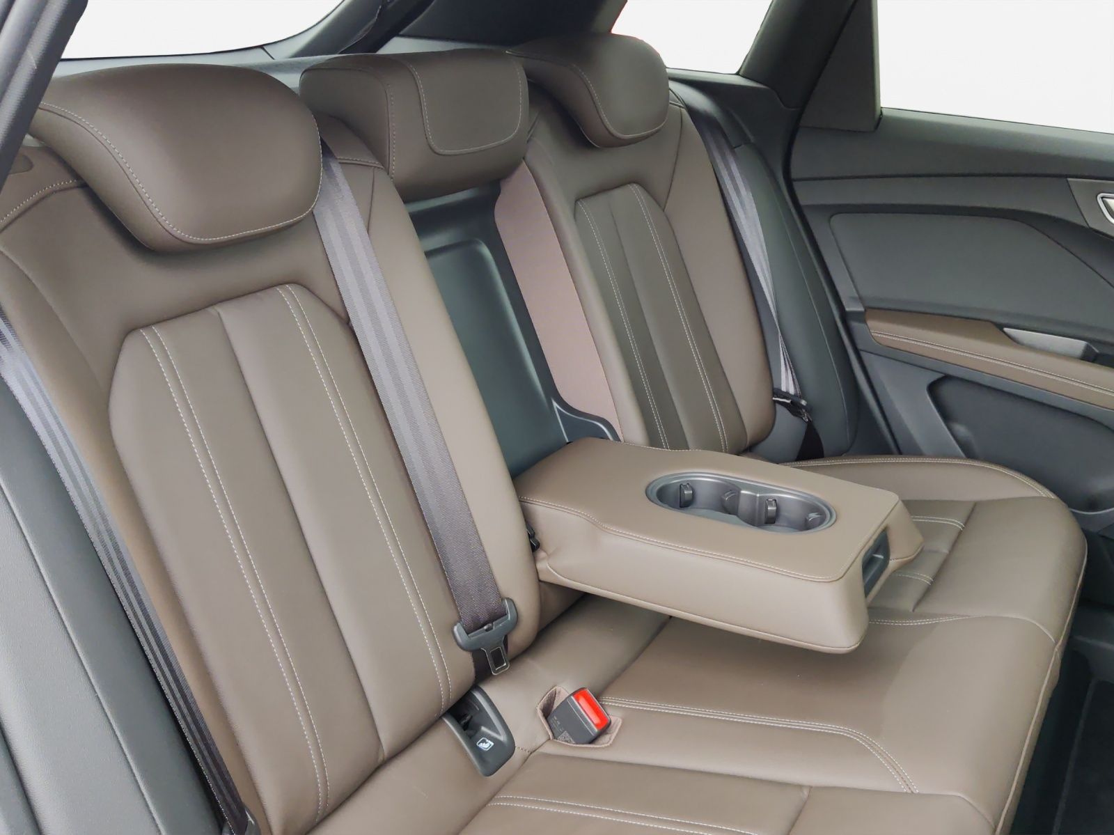 Audi Q4 e-tron - Bild 17