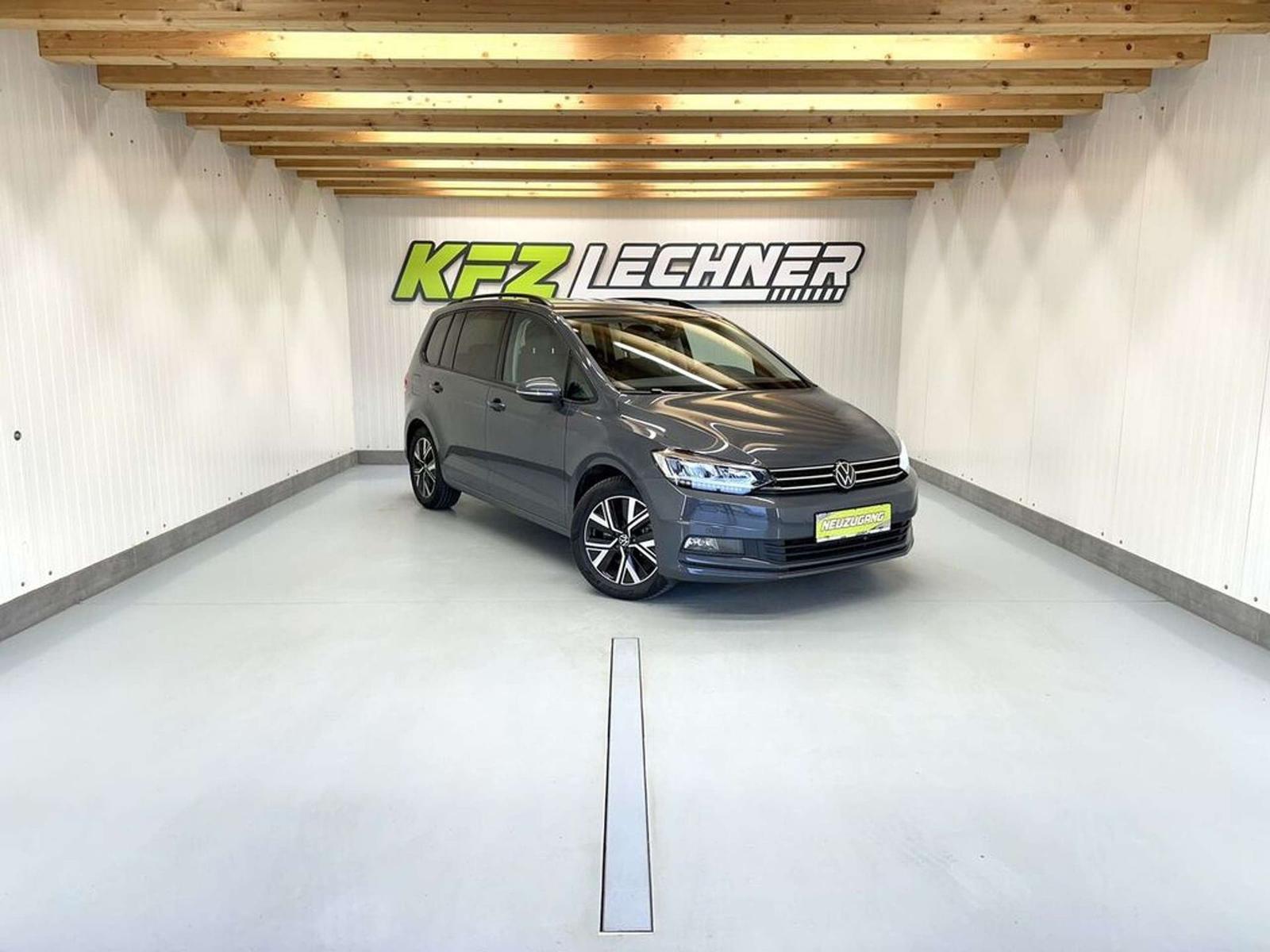 Volkswagen Touran 1,5 TSI DSG ''R-KAM*NAVI*LED*7SITZ*VIR