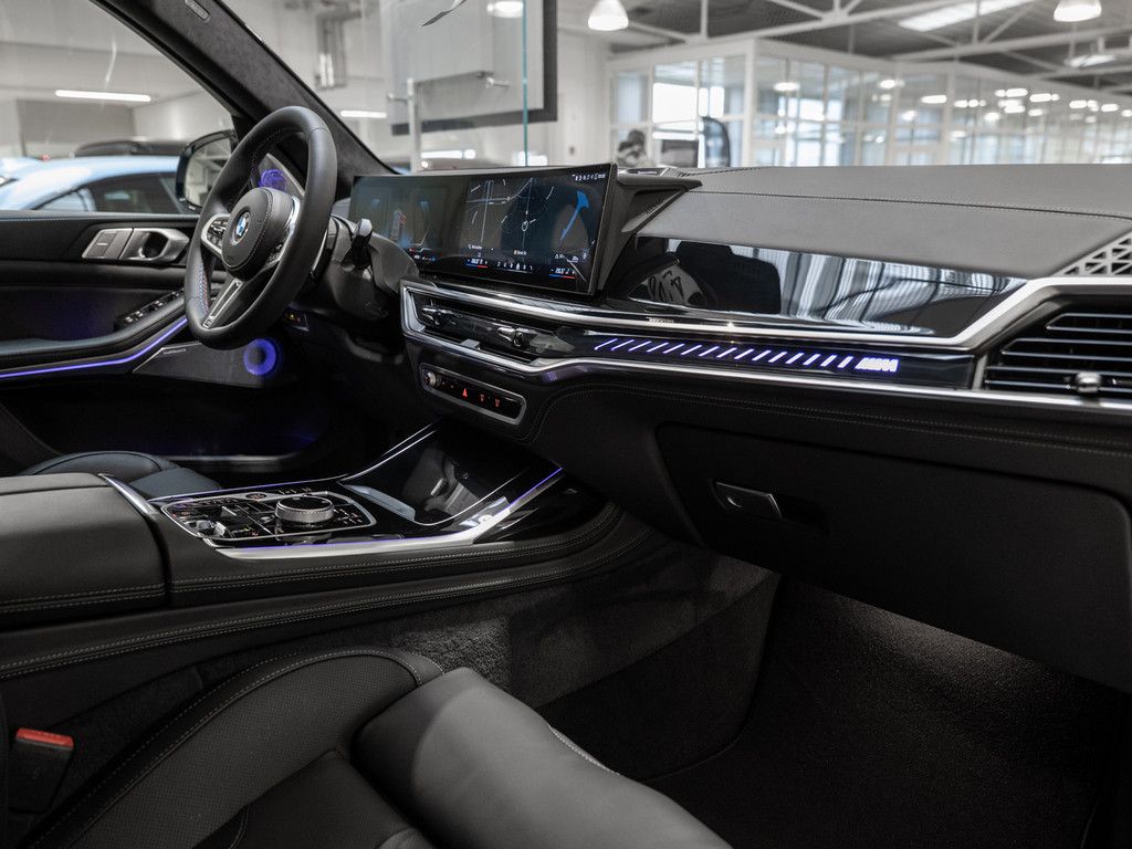 BMW X7 M60 - Bild 9