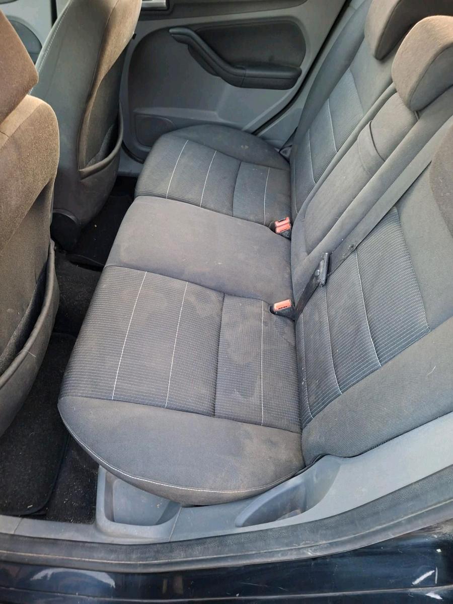 Ford Focus 2008 — photo 11