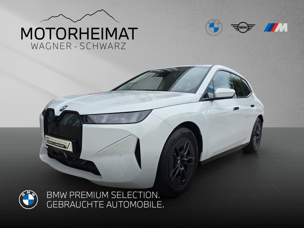 2025 BMW iX