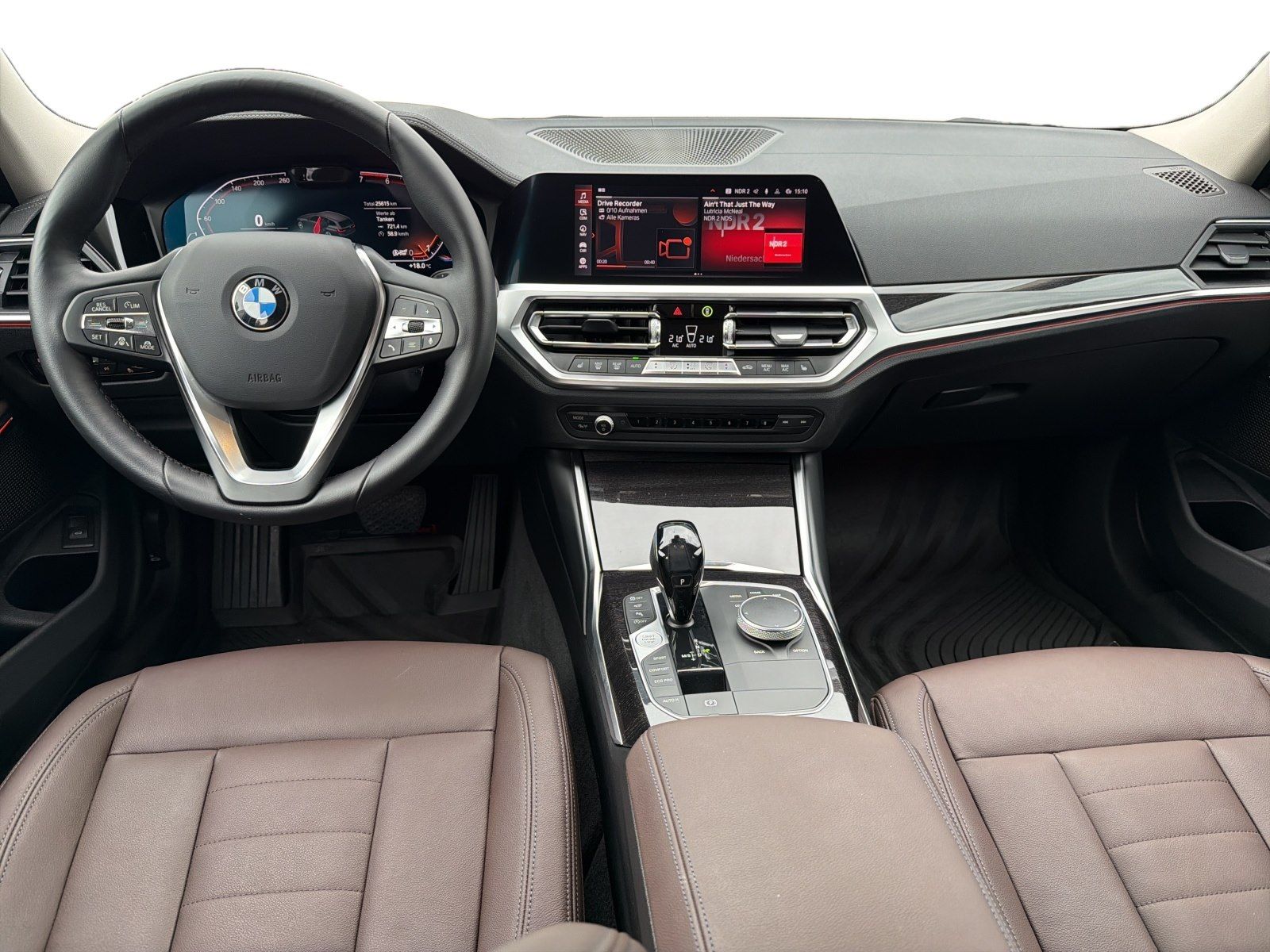 BMW 318i Touring AHK 360° RFK LORDOSE LED SHZ DAB BT foto 10