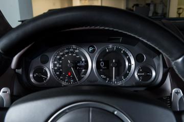 2011 Aston Martin VIRAGE — миниатюра 19
