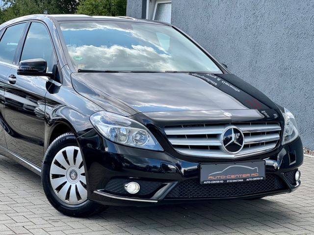 Mercedes-Benz B 180 //KLIMA//NAVI//6.GANG//SITZHZG//