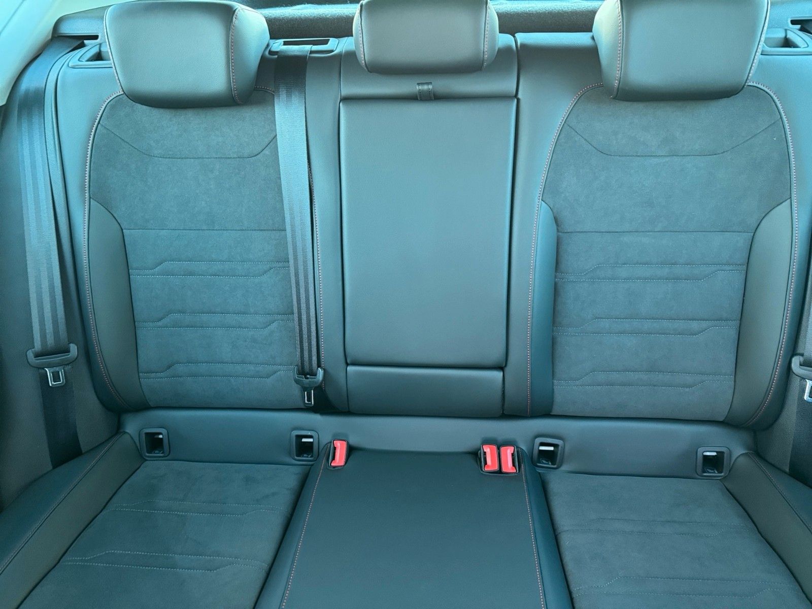 Fahrzeugabbildung SEAT Ateca FR 1.5 TSI