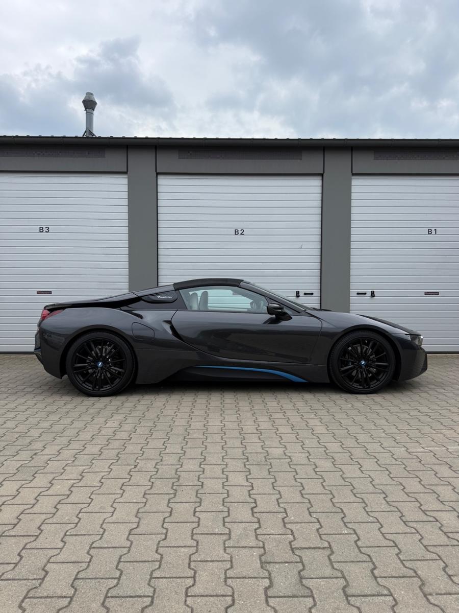 BMW i8 Roadster First Edition+limited+ONE / 200!!!
