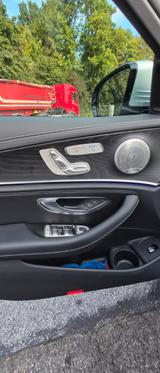 Mercedes-Benz E 300 de T Autom. - - Mercedes-Benz E 300 in Hagen