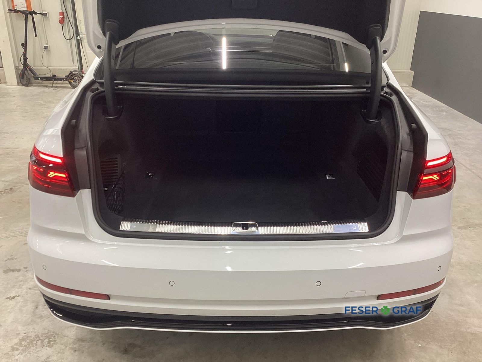 Audi A8 - Bild 13