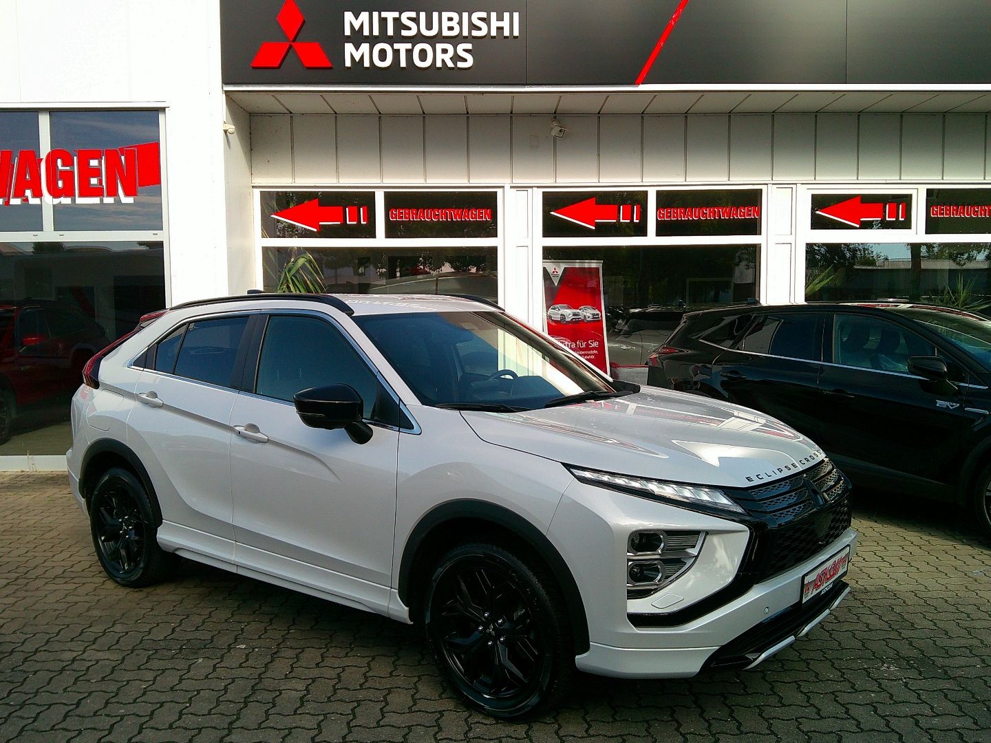 Mitsubishi Eclipse Cross Plug-in Select Black AHK/Nav/Lenkr