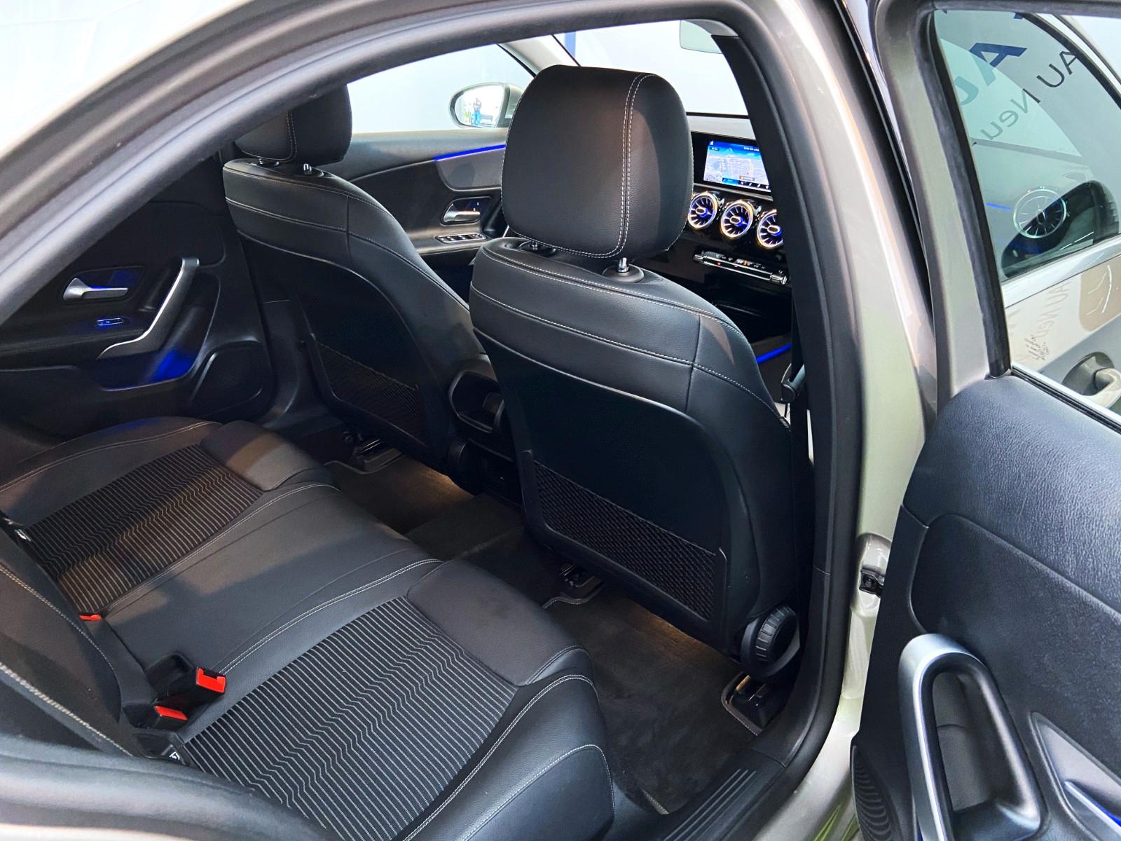 Mercedes-Benz A-Class A Limousine Sonderedition Automatik LED, миниатюра 19