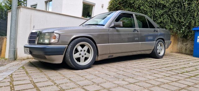 Mercedes-Benz Mercedes Benz E190 Babybenz