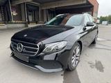 Mercedes-Benz E 220d E -Klasse T-Modell 4Matic 1Hand MWST - Mercedes-Benz E-Klasse: 7 Sitzer