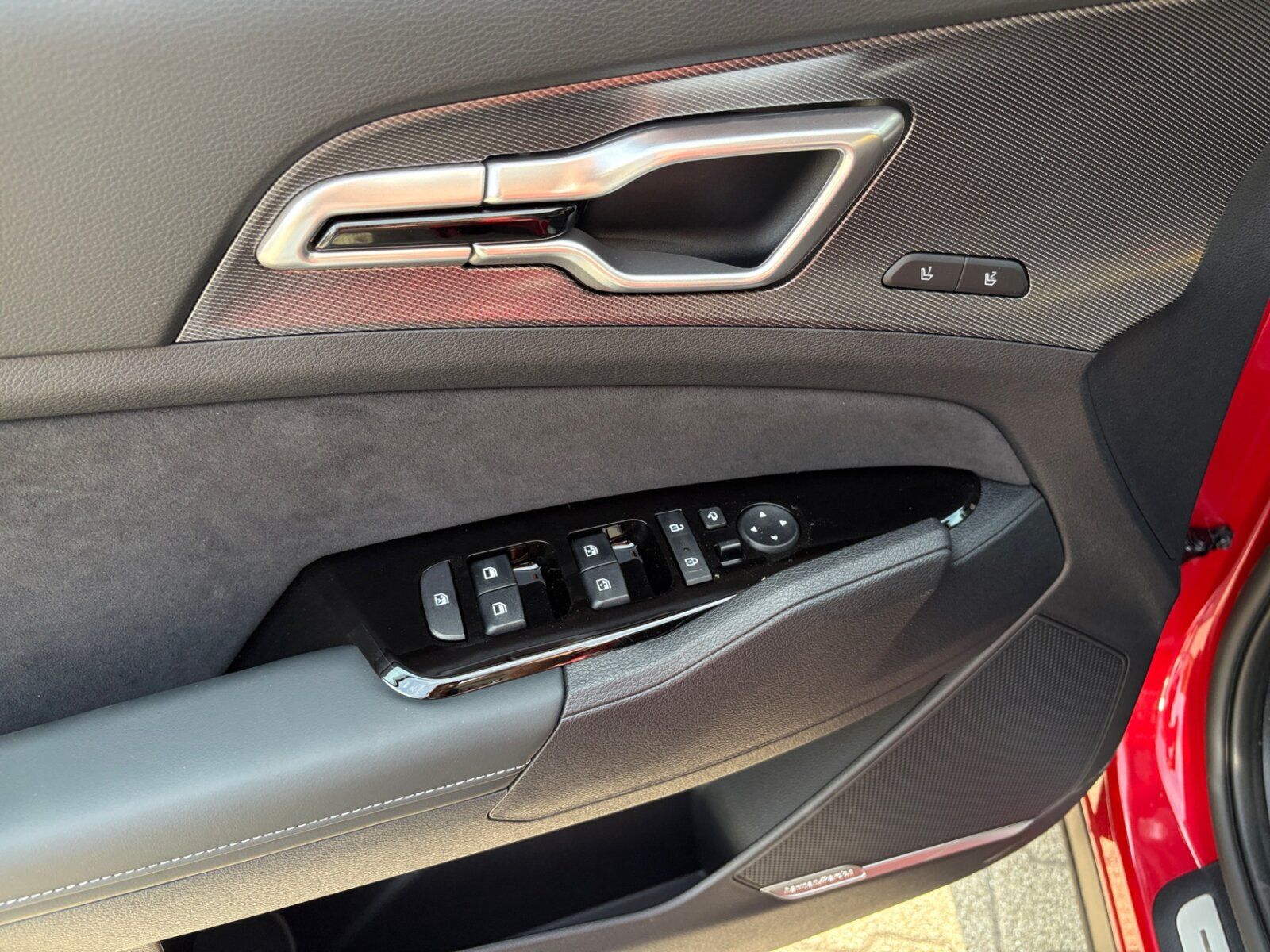 Fahrzeugabbildung Kia SPORTAGE 1.6T HEV AWD GT-Line SD GD DRI SOUN AKT