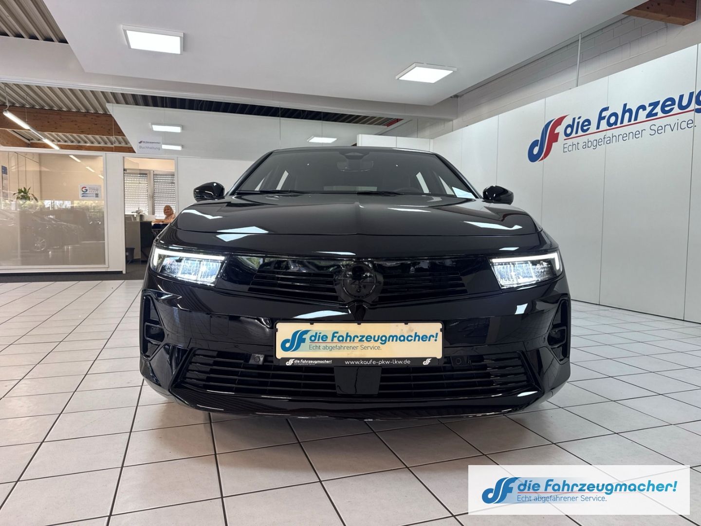 Fahrzeugabbildung Opel Astra L Sports Tourer GS Line Digi Co 360 LED A