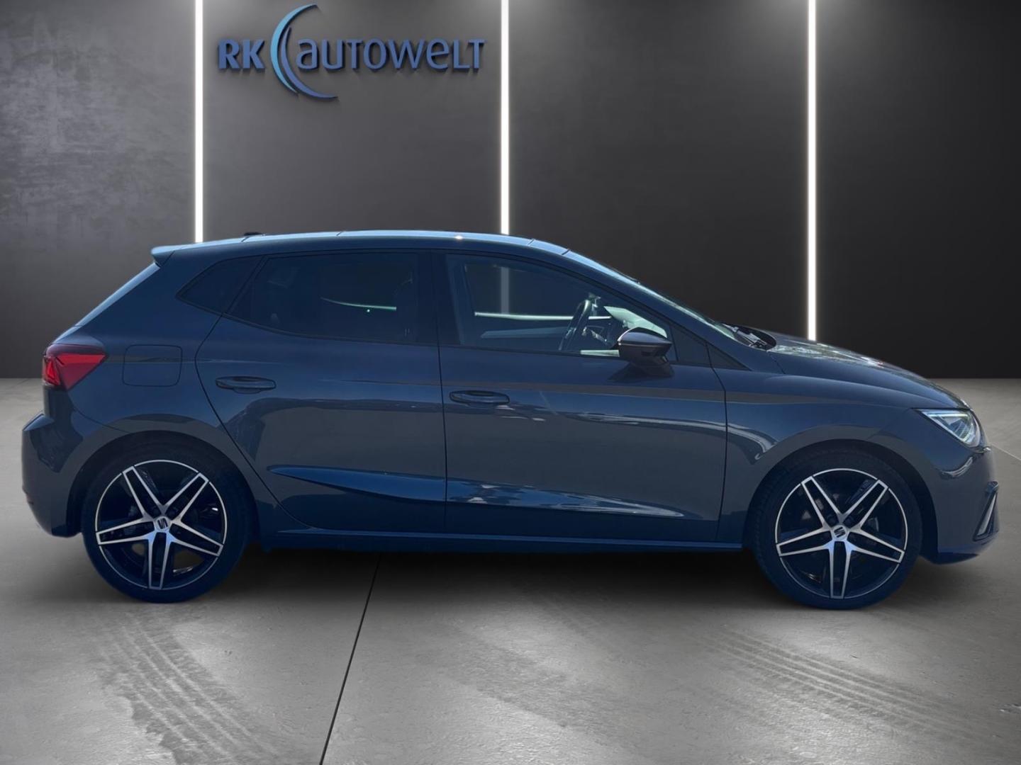 Seat Ibiza FR 1.5 TSI DSG LED Navi Sitzh. Pano Kamera