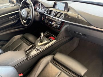 BMW 320 - 11