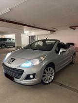 Peugeot 207cc Apple CarPlay TÜV09/27*Cabri... - Peugeot 207 207cc mit Diesel-Antrieb