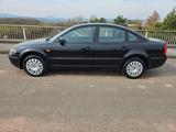 Volkswagen Passat 1.6 Comfortline #1 HAND/HU/AU MÄRZ 2028# - Volkswagen Passat aus 1998