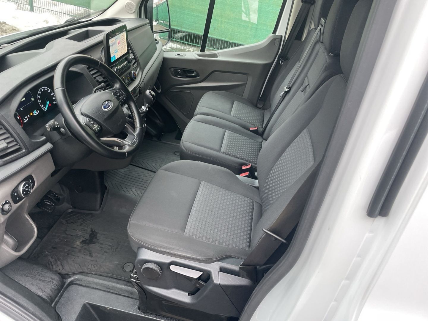 Fahrzeugabbildung Ford Transit Kasten 350 L2 Trend AHK DAB SORTIMO Spur