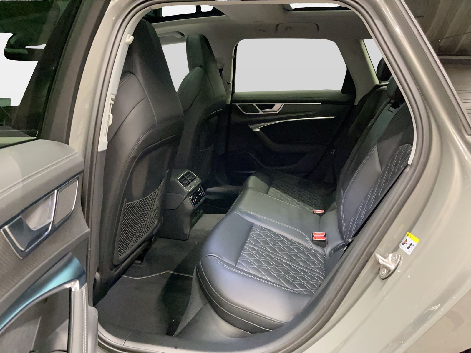 Audi S6 - Bild 9