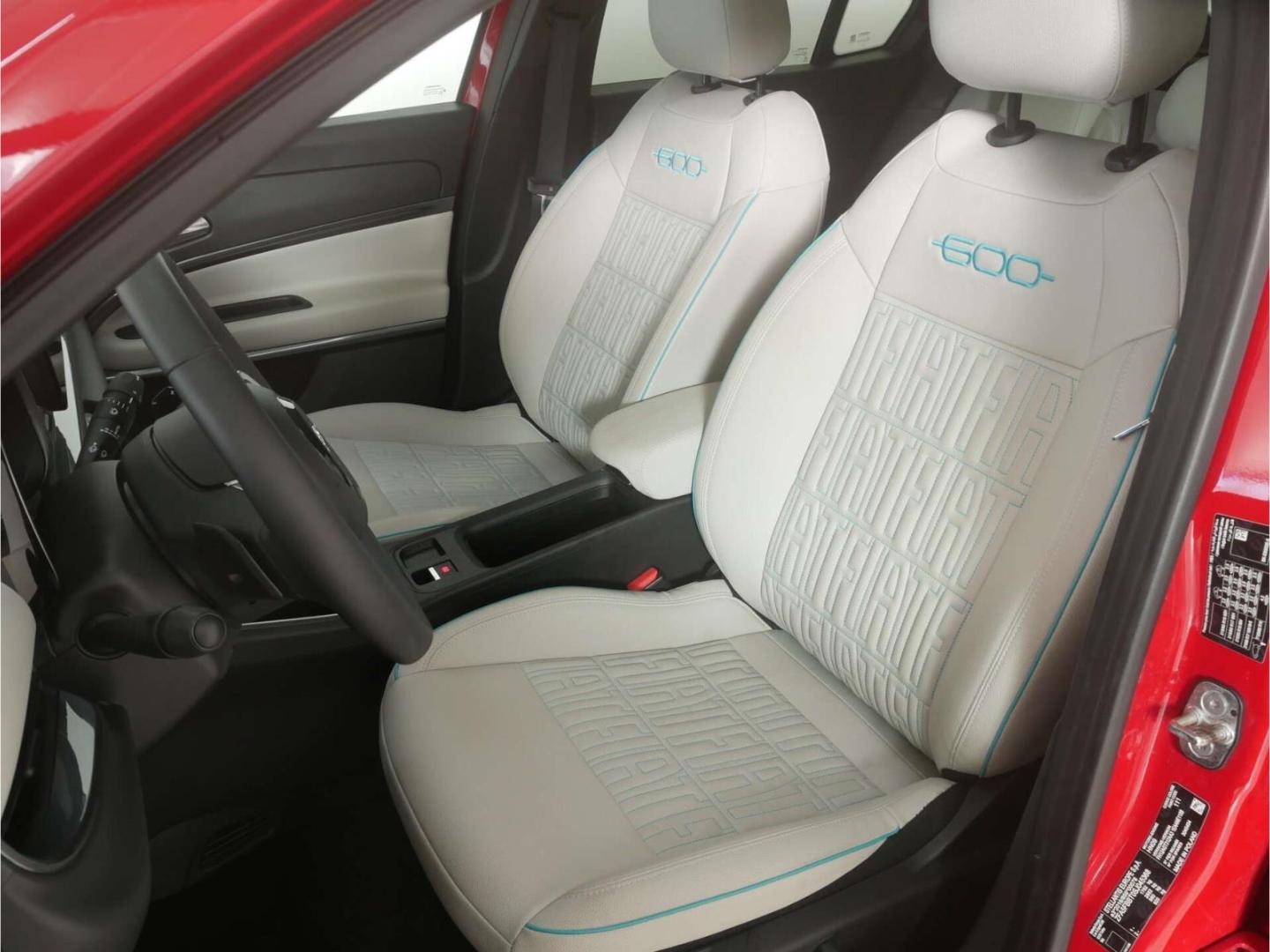 Fiat 600 hybrid 1.2 la Prima LED/NAV/18''/360°/Keyles, миниатюра 11