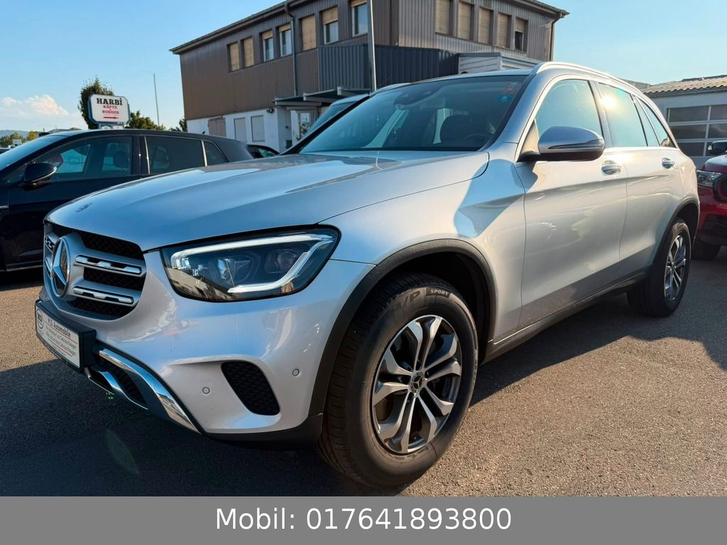 Image of Mercedes-Benz GLC 220